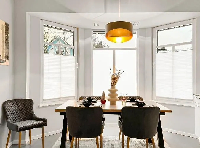 Modern Living: Hamburg & Baltic Sea Within 30 Min * Ahrensburg
